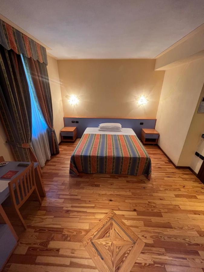 Hotel Ristorante Del Peso San Michele Mondovi Kültér fotó