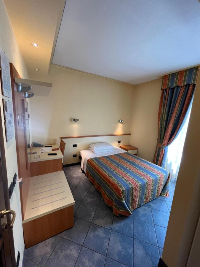 Hotel Ristorante Del Peso San Michele Mondovi Kültér fotó